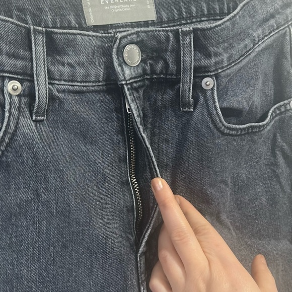Everlane The Original Cheeky Crop Jean, washed black grey, size 25 - Picture 5 of 10